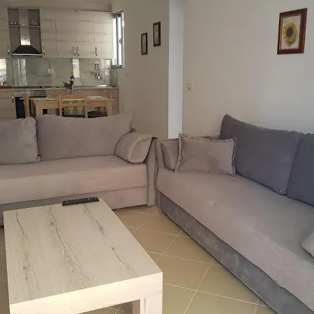 Like Apartment *