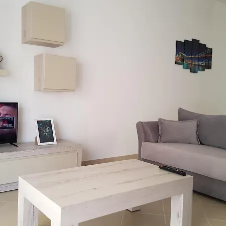 Like Apartament Orikum